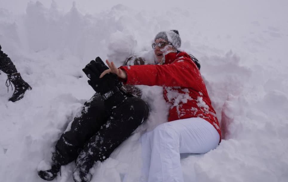 Fun beim Teambuilding im Schnee