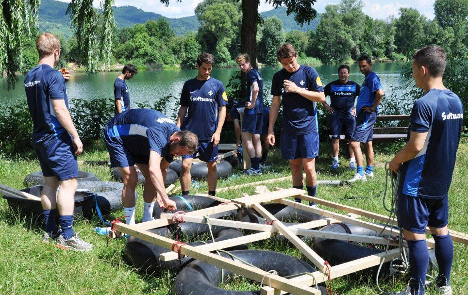 Teamevent Floßbau mit den Profis von Darmstadt 98